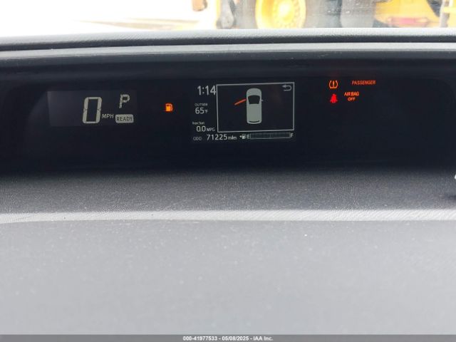 JTDKDTB38J1599974 Toyota Prius C Two