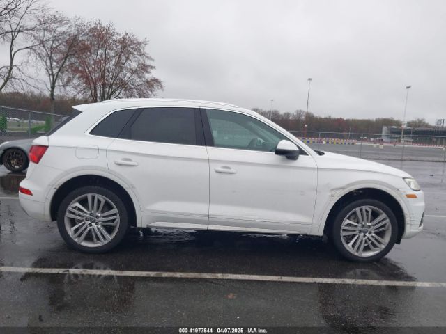 WA1BNAFY2J2111095 Audi Q5 2.0t Premium/2.0t Tech Premium