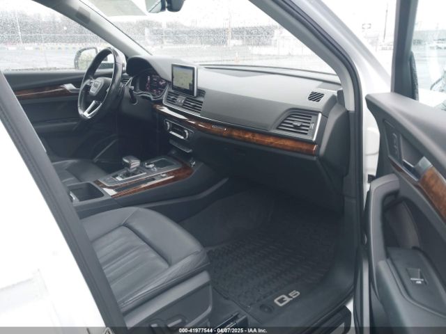 WA1BNAFY2J2111095 Audi Q5 2.0t Premium/2.0t Tech Premium