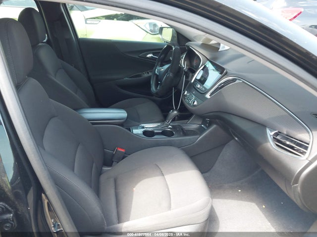 1G1ZD5ST9KF174349 Chevrolet MALIBU LT