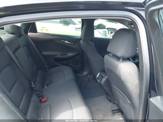 1G1ZD5ST9KF174349 Chevrolet MALIBU LT
