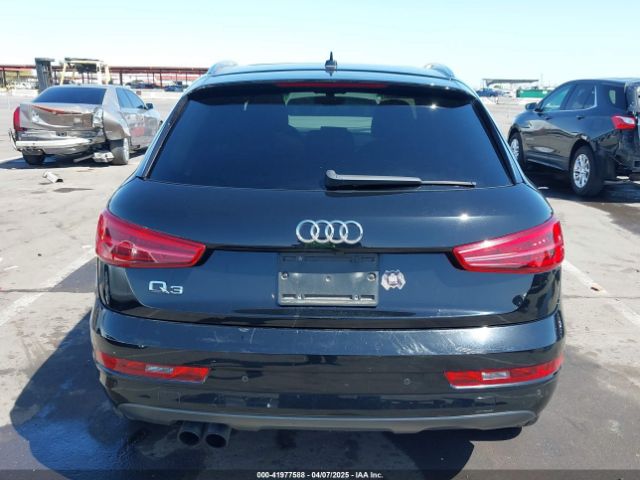 WA1BCCFS2JR012846 Audi Q3 2.0t Premium/2.0t Sport Premium