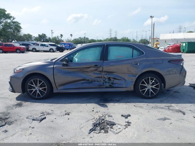 4T1G11AK8RU901040 Toyota CAMRY SE