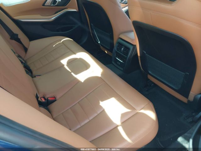 2021 BMW 330I 3MW5R1J00M8C08985 Photo 7