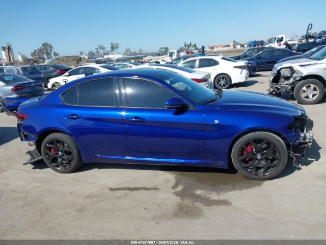 ZARFAMBN2N7663498 Alfa Romeo Giulia Ti Rwd
