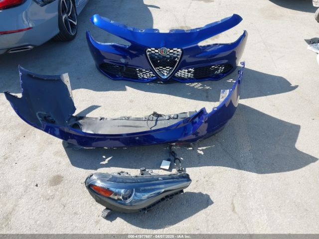 ZARFAMBN2N7663498 Alfa Romeo Giulia Ti Rwd