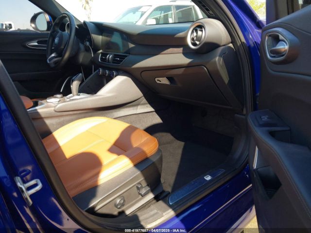 ZARFAMBN2N7663498 Alfa Romeo Giulia Ti Rwd