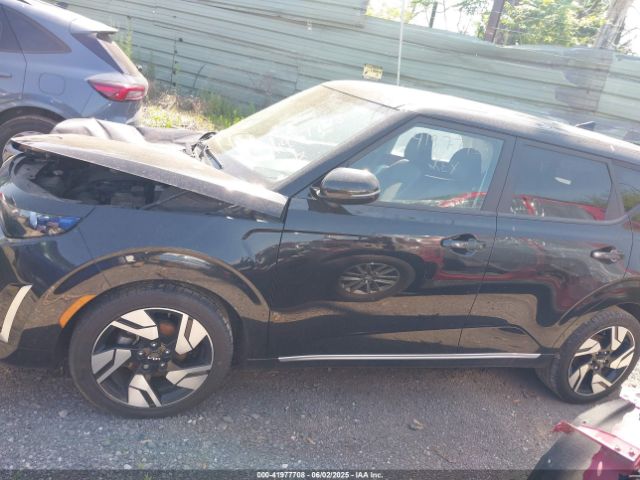 KNDJ53AU9P7856794 KIA Soul Gt-line