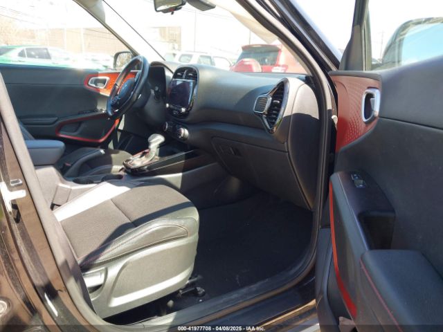KNDJ53AU9P7856794 KIA Soul Gt-line