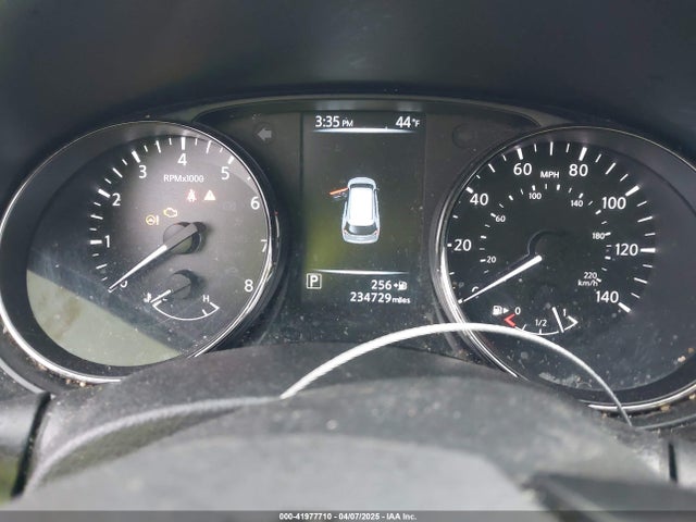 JN8AT2MV6HW011210 Nissan ROGUE S
