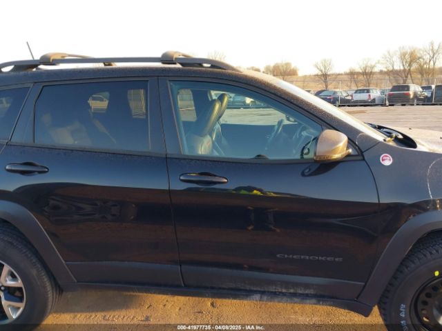 1C4PJMBS8GW124154 Jeep Cherokee Trailhawk