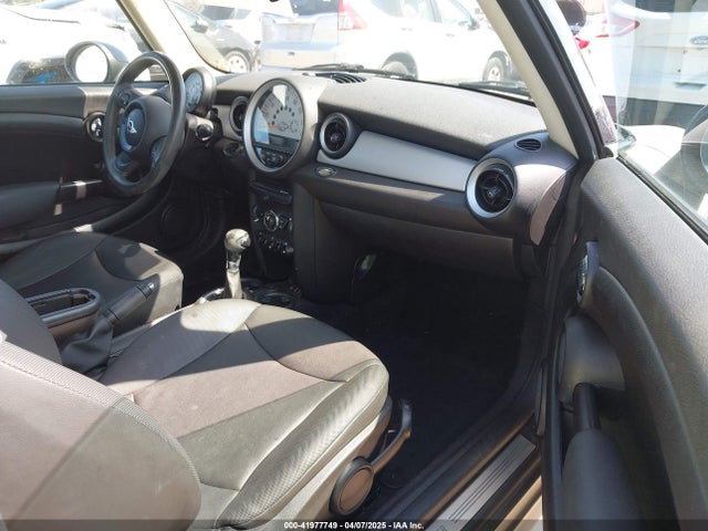 2013 MINI HARDTOP WMWSU3C52DT687909 Photo 4