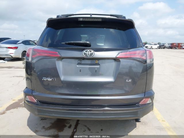 JTMZFREV7JJ724116 Toyota RAV4 LE