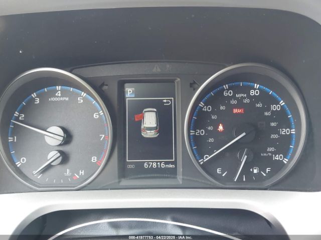 JTMZFREV7JJ724116 Toyota RAV4 LE