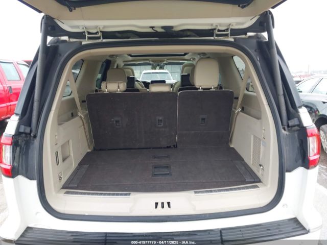 5LMJJ3LT9MEL07595 Lincoln Navigator Reserve L