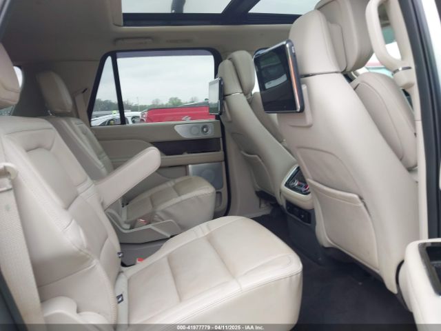 2021 LINCOLN NAVIGATOR 5LMJJ3LT9MEL07595 Photo 7