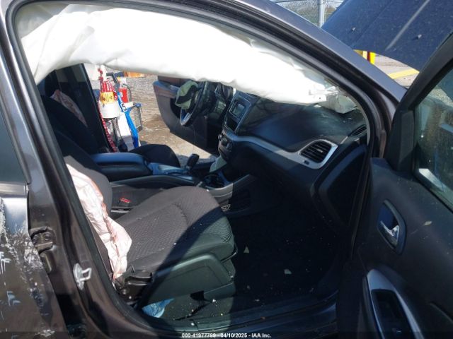3C4PDCAB0JT447680 Dodge JOURNEY SE
