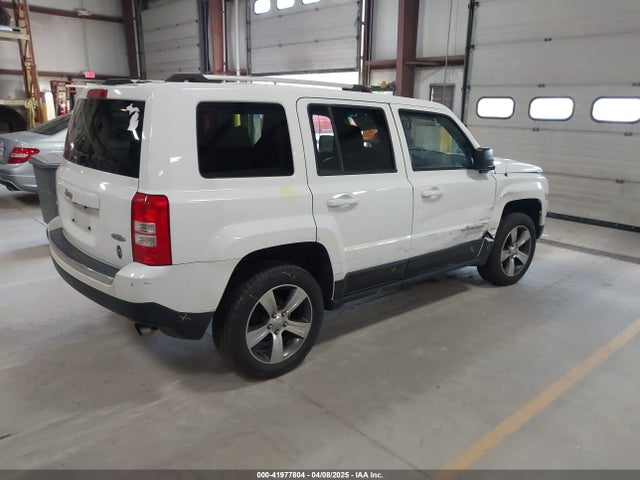 1C4NJRFB6GD581944 Jeep Patriot High Altitude Edition