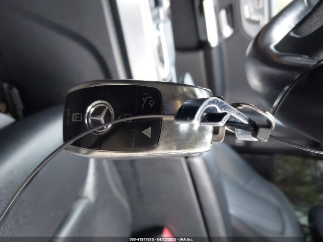 2020 MERCEDES-BENZ GLB 250 WDC4M4HB6LW006027 Photo 10