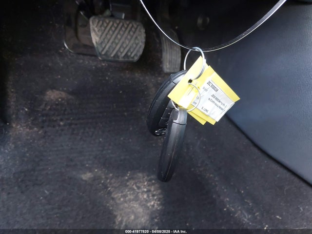 3N1AB7AP2GY322239 Nissan SENTRA SV