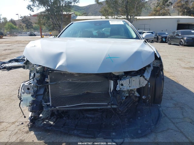 4T1T11AK8PU138805 Toyota CAMRY SE