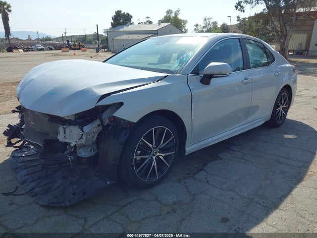 4T1T11AK8PU138805 Toyota CAMRY SE
