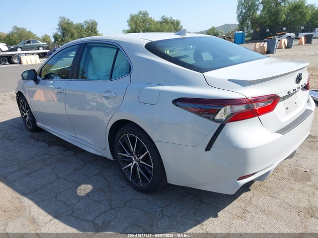 4T1T11AK8PU138805 Toyota CAMRY SE
