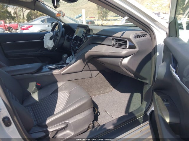 4T1T11AK8PU138805 Toyota CAMRY SE