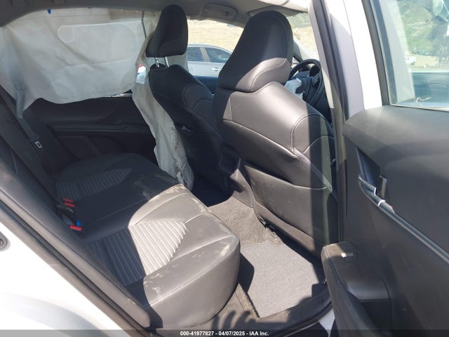 4T1T11AK8PU138805 Toyota CAMRY SE