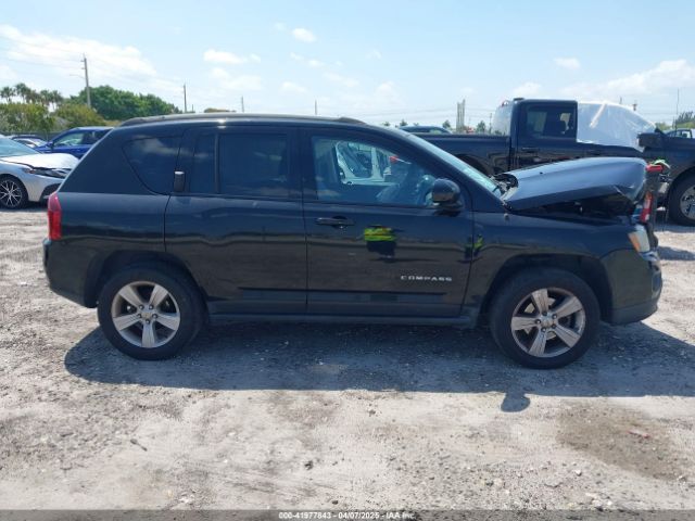1C4NJDEB6GD712665 Jeep Compass Latitude