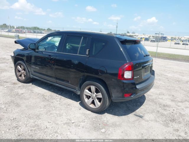 1C4NJDEB6GD712665 Jeep Compass Latitude