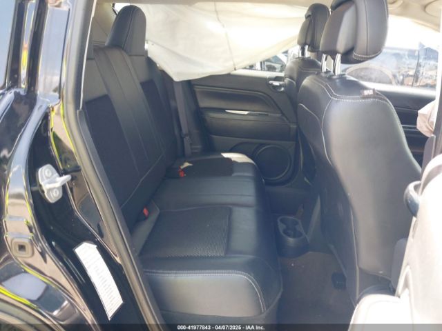 1C4NJDEB6GD712665 Jeep Compass Latitude