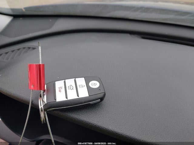 5XXGT4L38KG304763 KIA Optima S