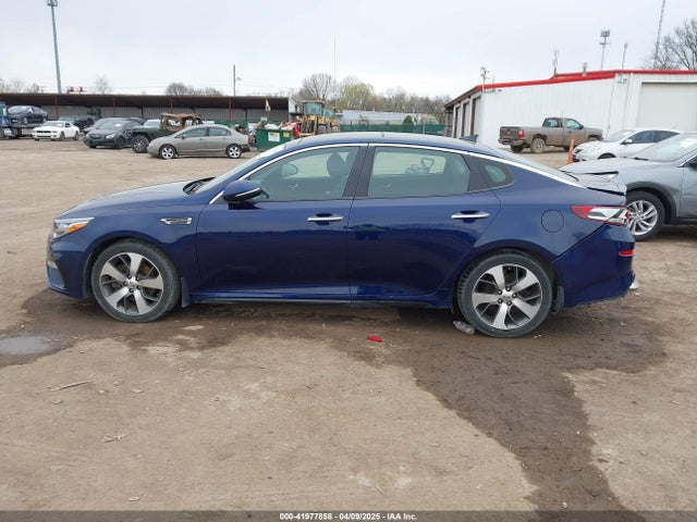 5XXGT4L38KG304763 KIA Optima S