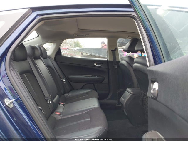 5XXGT4L38KG304763 KIA Optima S