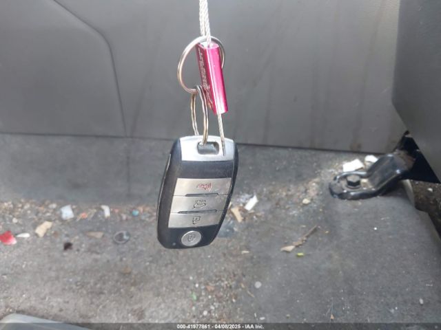 KNDPC3AC7E7614431 KIA Sportage Ex