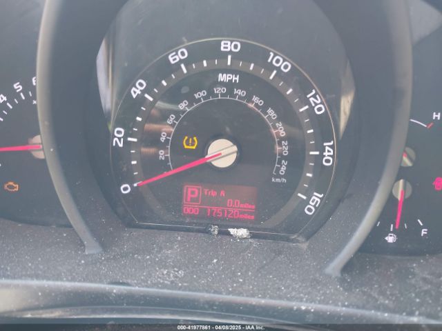 KNDPC3AC7E7614431 KIA Sportage Ex