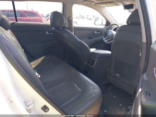 KNDPC3AC7E7614431 KIA Sportage Ex