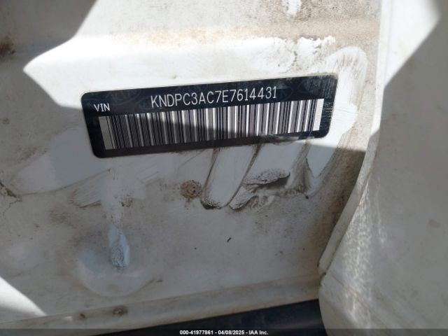 KNDPC3AC7E7614431 KIA Sportage Ex