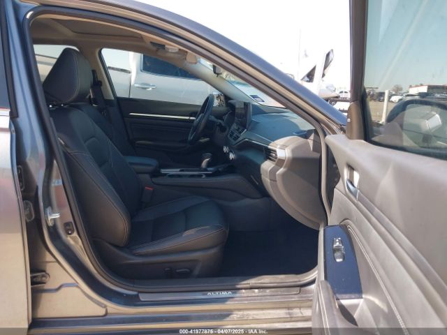1N4BL4EV3PN359664 Nissan Altima Sl Fwd