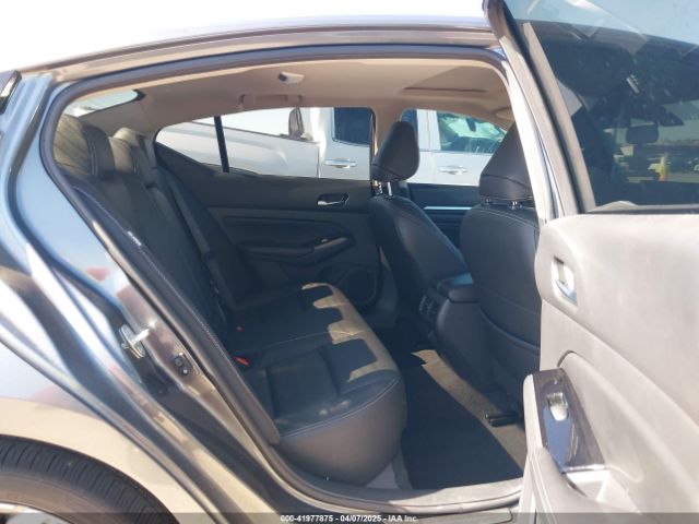 1N4BL4EV3PN359664 Nissan Altima Sl Fwd