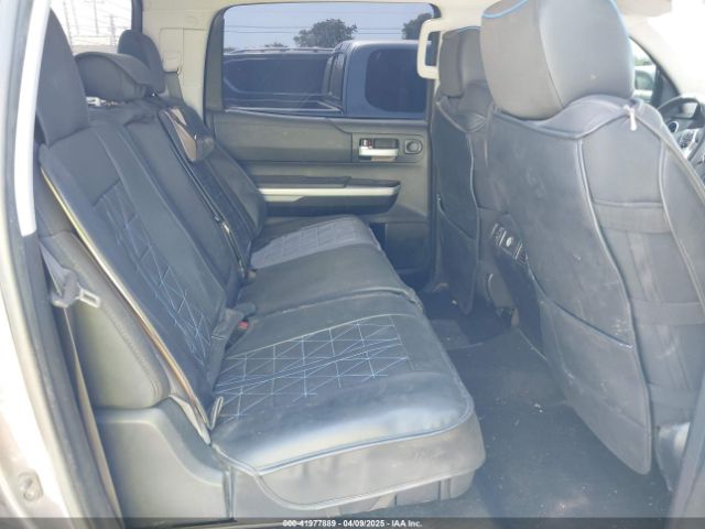 5TFEY5F10JX242131 Toyota Tundra Sr5 5.7l V8