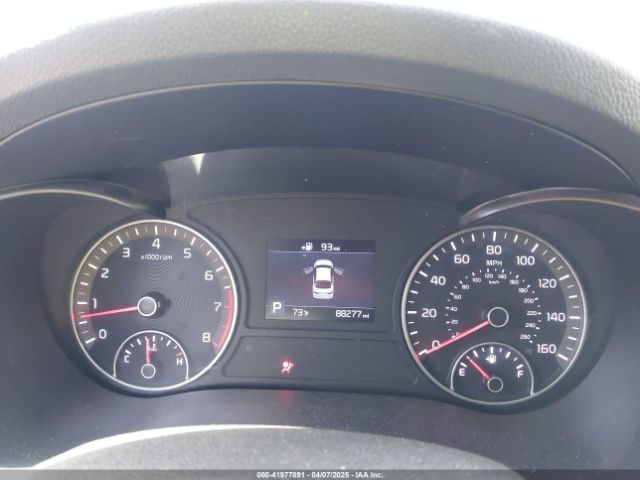 5XXGT4L33KG360559 KIA Optima S