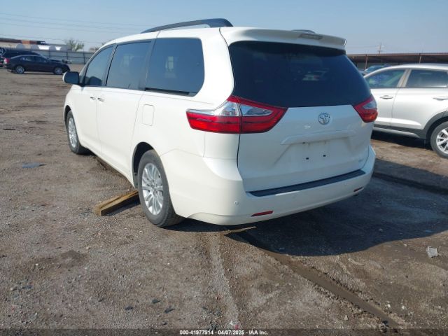 5TDYZ3DC0HS873190 Toyota Sienna Xle Premium 8 Passenger