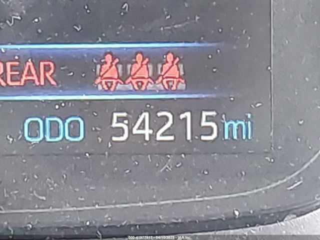 JTDP4MCE9MJ067942 Toyota COROLLA SE