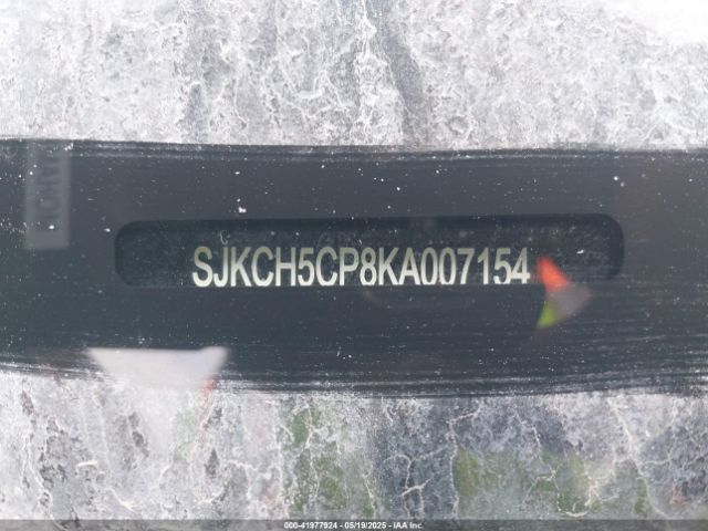 SJKCH5CP8KA007154 Infiniti Qx30 Luxe