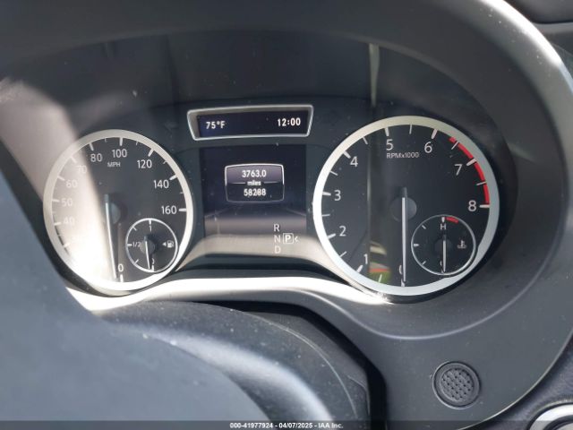 SJKCH5CP8KA007154 Infiniti Qx30 Luxe