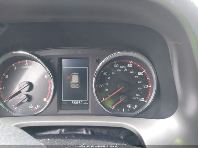 2T3JFREV4HW611989 Toyota RAV4 SE