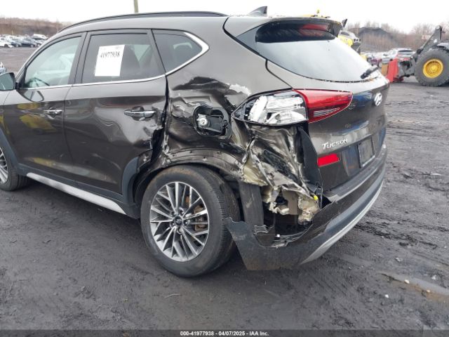 KM8J3CAL2KU041677 Hyundai Tucson Ultimate