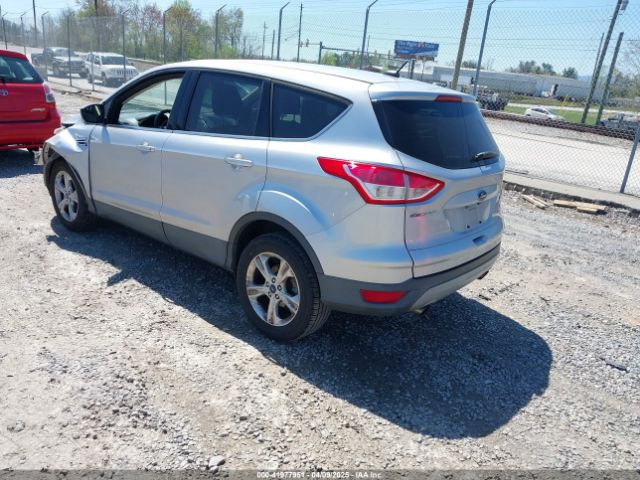 1FMCU0GX2GUC82788 Ford ESCAPE SE
